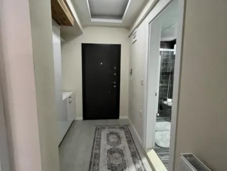Spacious 1 1 Apartment In Seferihisar Camikebir District, Close To İzmir Street