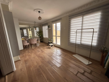 Alsancak Cyprus Martyrs 3 1 Terrace 1St Floor Terrace Workplace / Office For Rent