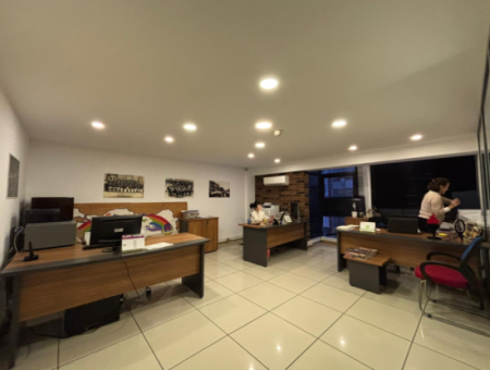 Alsancak Cyprus Martyrs Full Floor 225M2 4Th Floor Workplace For Rent