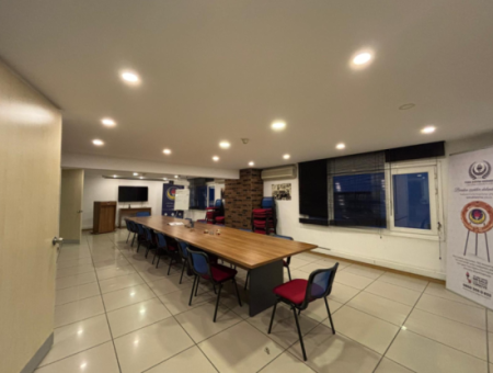 Alsancak Cyprus Martyrs Full Floor 225M2 4Th Floor Workplace For Rent