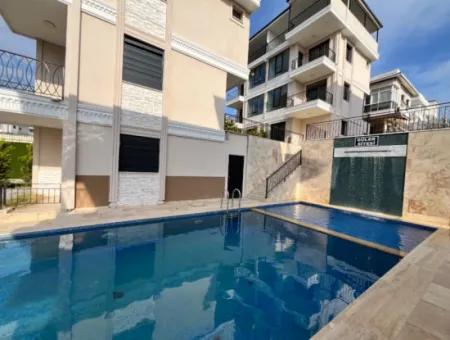 Brand New 3 1 Villas In A Sea View, Pool Site In Seferihisar Akarca