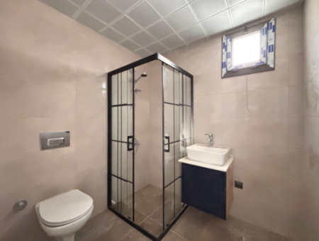 2 1 Flats For Sale With Underfloor Heating Near Seferihisar Hidirlik Mosque