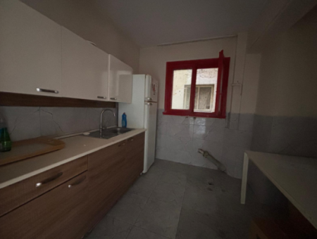 Alsancak Kıbrıs Şehitleri Street Above Warehouse 3Rd Floor Office/Office For Rent