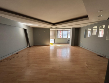 3Rd Floor Office For Rent On Alsancak Kıbrıs Şehitleri Street