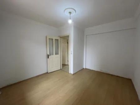 3 1 Flat For Sale In Seferihisar Market Place With Terrace And Balcony