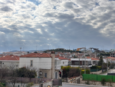 Furnished Villa For Rent With Large Garden In Çeşme Alaçati