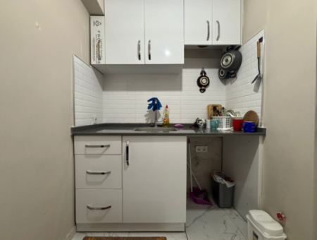 Alsancak Dünya Göz Hastanesi Opposite 1 1 Free Flat For Rent