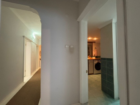 2Nd Floor Combi 3 1 Flat For Rent With Parking Near Alsancak Libas!