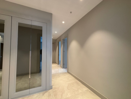 19Th Floor 3 1 120 M2 Sea View Flat For Rent In Alsancak Evora Project