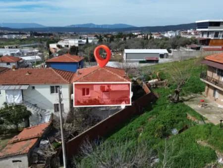 3 1 Apartment For Sale In Ulamış From Veri! 1/2 Of The Detached House Is On Sale!