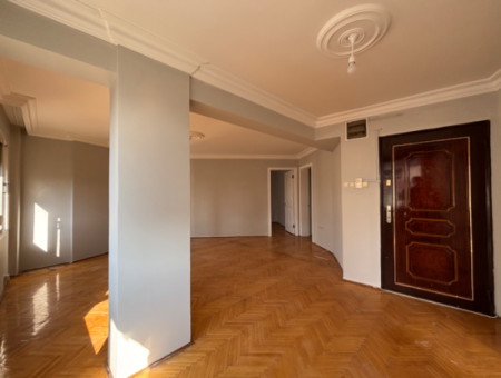 Corner Opposite Alsancak State Hospital 2 1 Workplace For Rent / Office