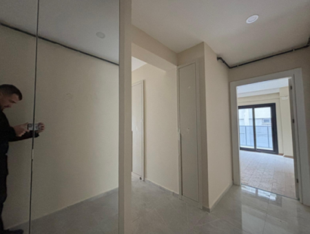 Alssancak Dünya Göz Yakini 3 1 Flat For Rent In New Building With Parking Lot