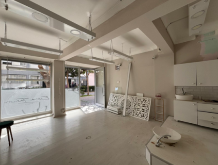 26M2 Automatic Shutter Shop For Rent In Alsancak Kahramanlar