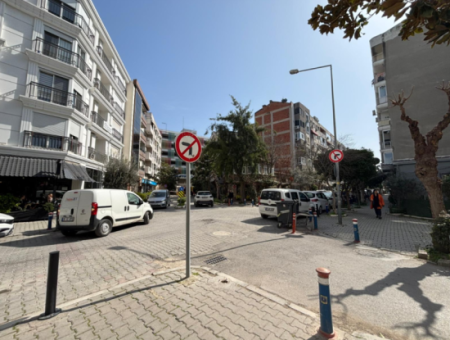 26M2 Automatic Shutter Shop For Rent In Alsancak Kahramanlar