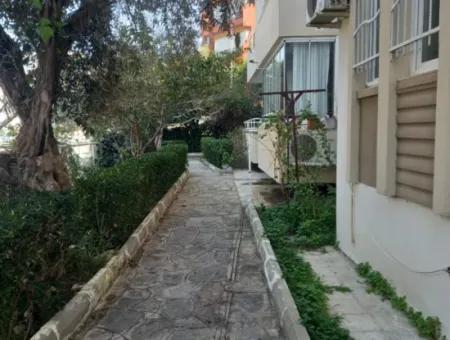 Furnished 2 1 Flat For Rent With Pool In Kuşadası Zeytin Tepe Sitesi