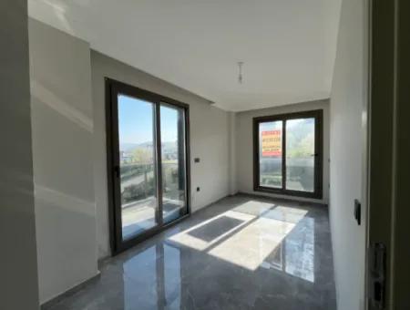 Ultra Luxury Detached Villa In A Beach Site In Akarca