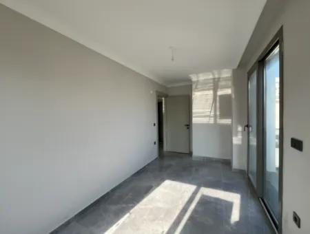 Ultra Luxury Detached Villa In A Beach Site In Akarca