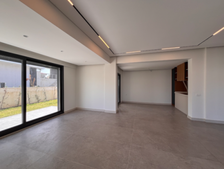 3 1 Villas For Sale In Seferihisar Tepecik Mah Boutique Site