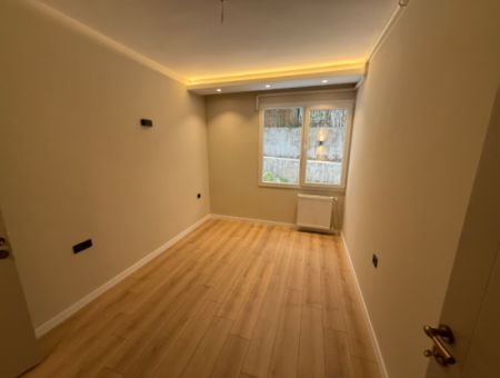 Full Renovation With En-Suite Bathroom Garden Near American College