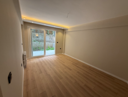 Full Renovation With En-Suite Bathroom Garden Near American College