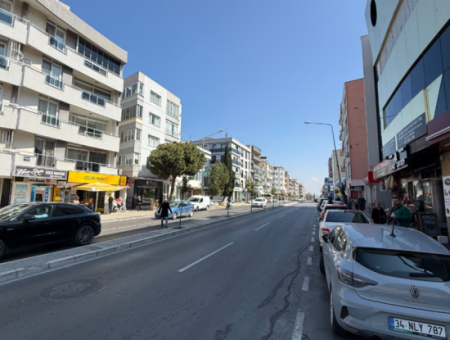 Office/Office With Elevator On Narlidere Mithatpaşa Street
