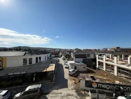 2 1 Apartment For Rent In Seferihisar Center – An Opportunity Not To Be Missed!