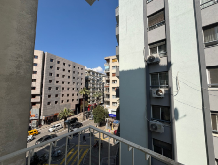 1 1 4Th Floor Free Flat For Sale On Alsancak Talatpaşa Boulevard!
