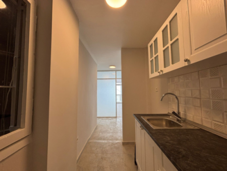 1 1 4Th Floor Free Flat For Sale On Alsancak Talatpaşa Boulevard!