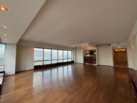 Alsancak Punta Residence 4 1 260M2 Flat For Rent With Sea View!