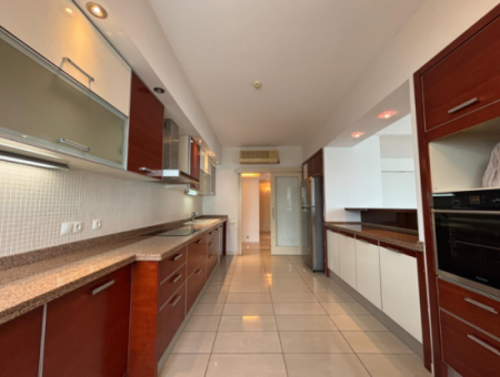 Alsancak Punta Residence 4 1 260M2 Flat For Rent With Sea View!