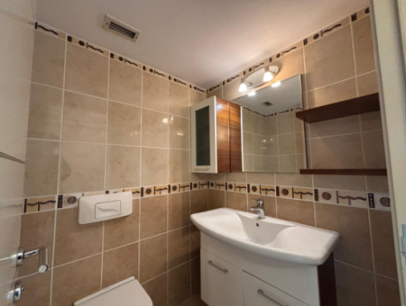 Alsancak Punta Residence 4 1 260M2 Flat For Rent With Sea View!