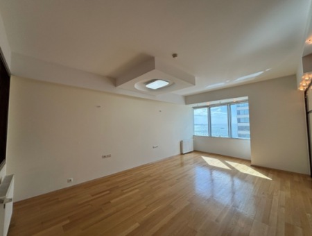 Alsancak Punta Residence 4 1 260M2 Flat For Rent With Sea View!