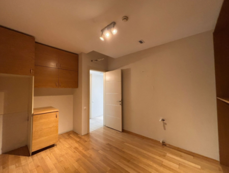 Alsancak Punta Residence 4 1 260M2 Flat For Rent With Sea View!