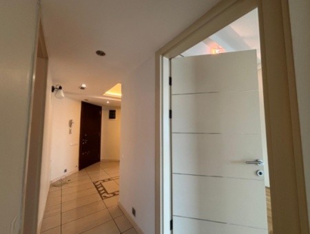 Alsancak Punta Residence 4 1 260M2 Flat For Rent With Sea View!