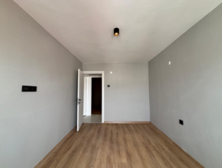 3 1 Empty Flat For Sale On Aliçetinkaya Boulevard In Alsancak
