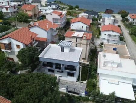 Brand New Villa In Akarca, 100 Meters From The Sea