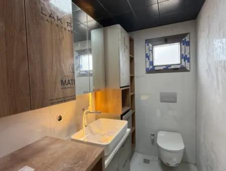 Luxury New Apartment With Kitchen In 1 1 Island Near Hospital From Veri!