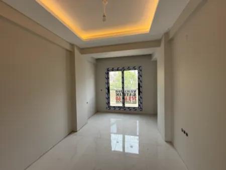 Luxury New Apartment With Kitchen In 1 1 Island Near Hospital From Veri!