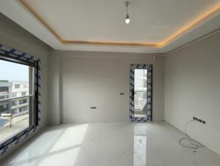Luxury New Apartment With Kitchen In 1 1 Island Near Hospital From Veri!