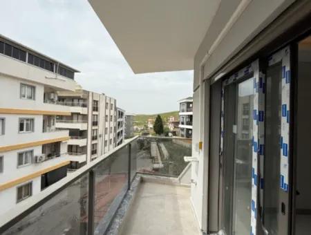 New 1 1 Flat For Rent In The Center Of Seferihisar