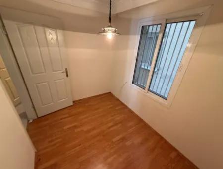 3 1 Flat For Rent On Mithatpaşa Şht Nihat Bey Street