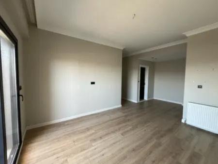 Spacious 3 1 Flat For Rent On Seferihisar Kuşadasi Road