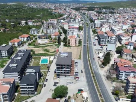 Spacious 3 1 Flat For Rent Near The Center In Seferihsar