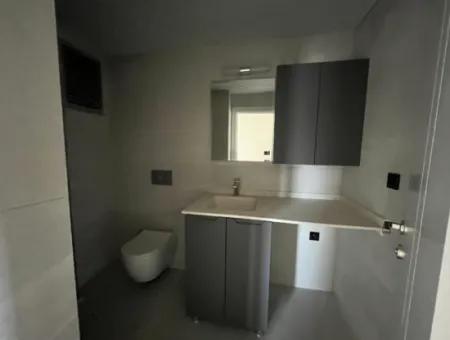 Spacious 3 1 Flat For Rent Near The Center In Seferihsar