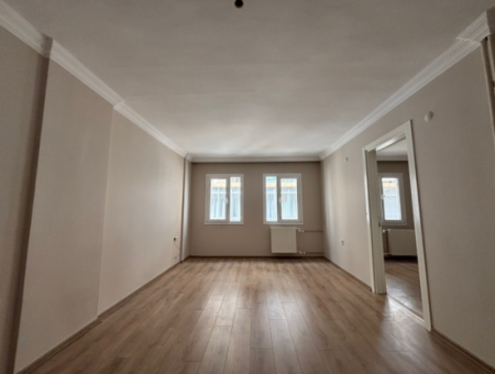 Alsancak Dünyagöz Hospital Karşisi1 1Flat For Rent Free Of Charge