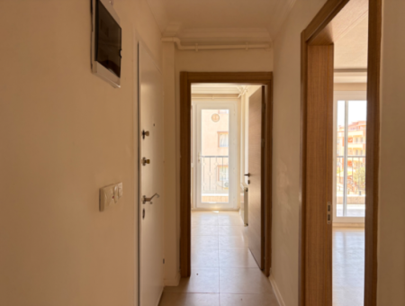 2 1 Flat For Rent With Natural Gas On Seferihisar Mektep Street