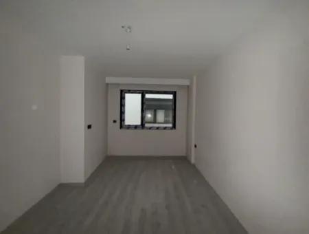 90 M² Spacious New 2 1 Mezzanine Flat In Seferihisar City Center