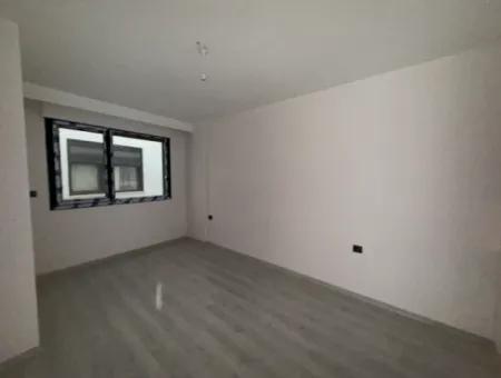 90 M² Spacious New 2 1 Mezzanine Flat In Seferihisar City Center