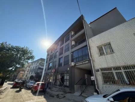 90 M² Spacious New 2 1 Mezzanine Flat In Seferihisar City Center