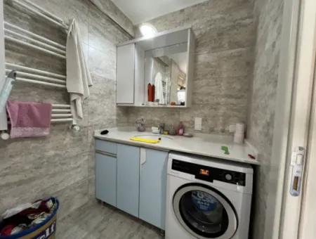 Villa In Seferihisar Akarca, Close To The Sea, Offering A Large And Pleasant Living Space With A Detached Taste